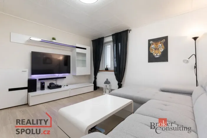 Prodej bytu 3+1, Opava - Předměstí, Těšínská, 59 m2