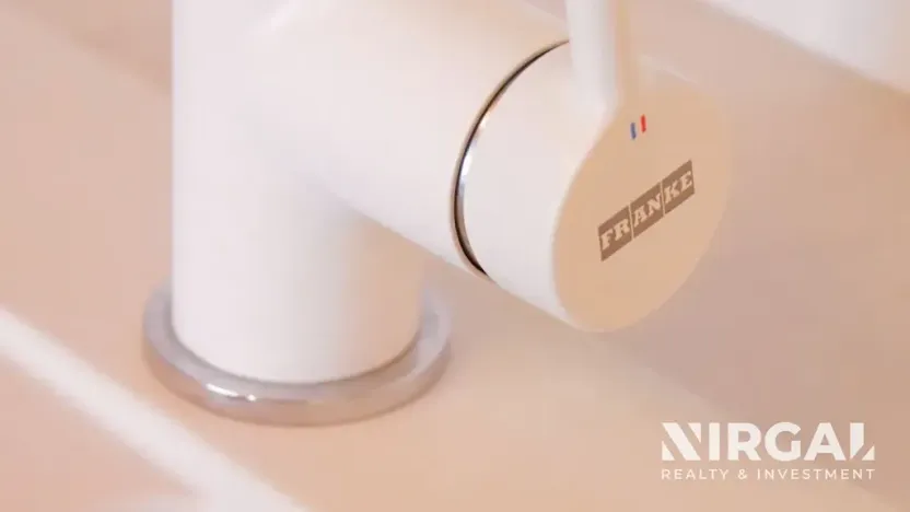 Prodej bytu 3+kk, Karlovy Vary, Sedlecká, 92 m2