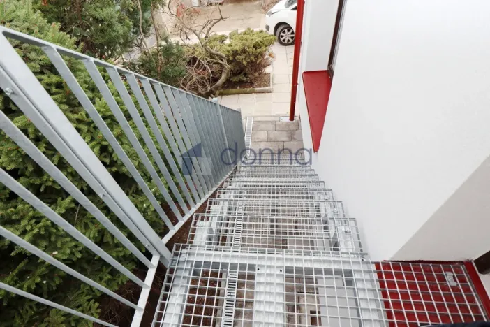 Pronájem bytu 4+kk, Praha, V Nových Bohnicích, 71 m2