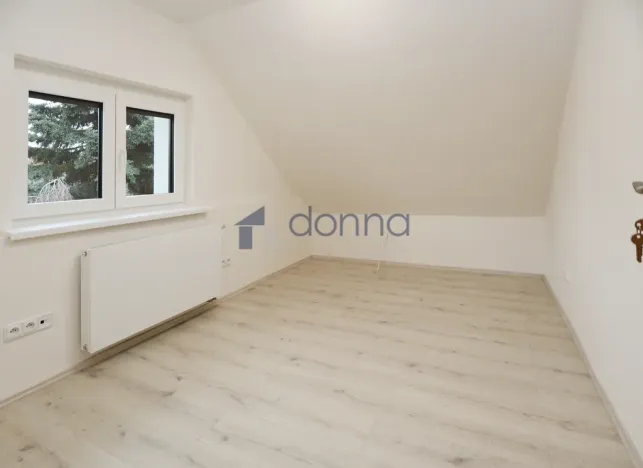 Pronájem bytu 4+kk, Praha, V Nových Bohnicích, 71 m2