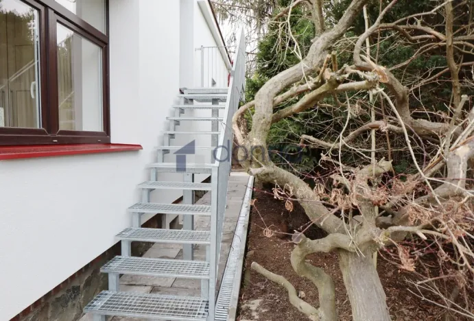 Pronájem bytu 4+kk, Praha, V Nových Bohnicích, 71 m2