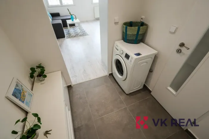 Prodej bytu 1+kk, Plzeň - Severní Předměstí, Hodonínská, 31 m2