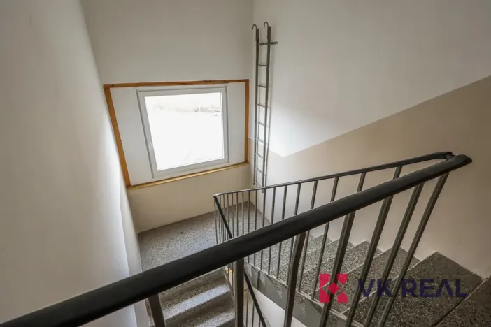 Prodej bytu 1+kk, Plzeň - Severní Předměstí, Hodonínská, 31 m2