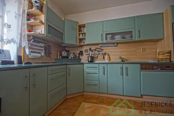 Prodej rodinného domu, Bernartice - Buková, 336 m2