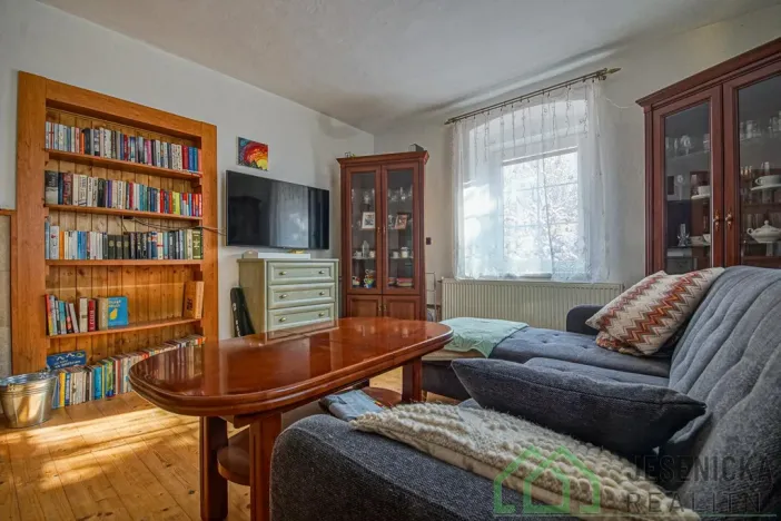 Prodej rodinného domu, Bernartice - Buková, 336 m2