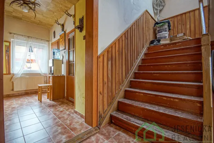 Prodej rodinného domu, Bernartice - Buková, 336 m2