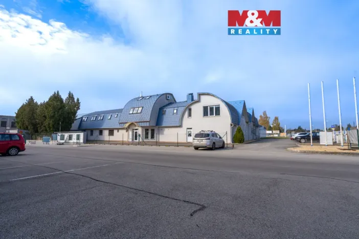 Pronájem skladu, Jindřichův Hradec - Jindřichův Hradec III, Jiráskovo předměstí, 270 m2