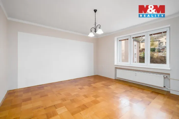 Prodej bytu 3+1, Ústí nad Labem - Neštěmice, Májová, 63 m2