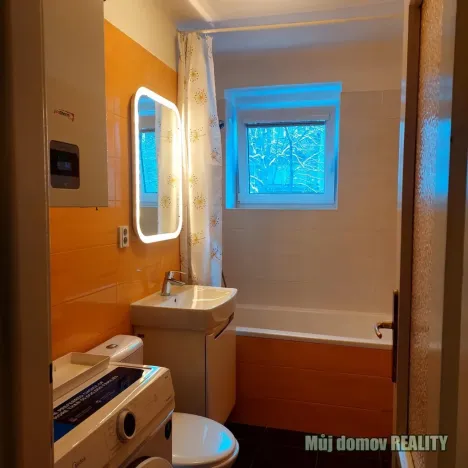 Pronájem bytu 2+1, Praha - Dejvice, Vostrovská, 50 m2