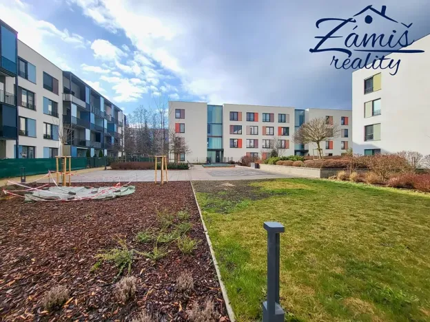 Pronájem bytu 3+kk, Kladno, Benediktínská, 78 m2