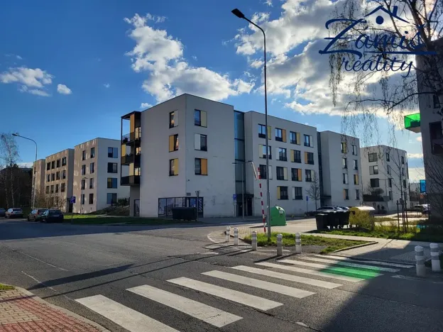 Pronájem bytu 3+kk, Kladno, Benediktínská, 78 m2