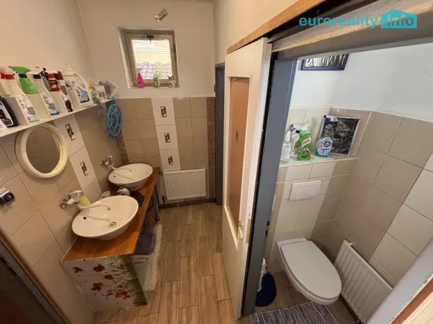 Prodej rodinného domu, Strašín, 450 m2