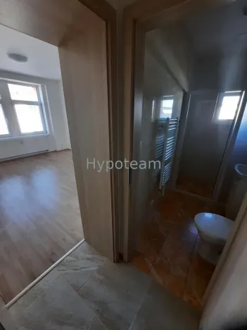 Pronájem bytu 2+kk, Ústí nad Labem - Ústí nad Labem-centrum, Jateční, 75 m2