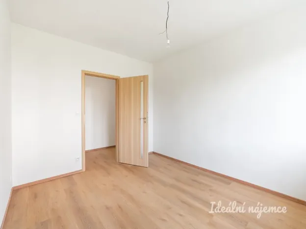 Pronájem bytu 3+kk, Praha - Ďáblice, Šenovská, 44 m2