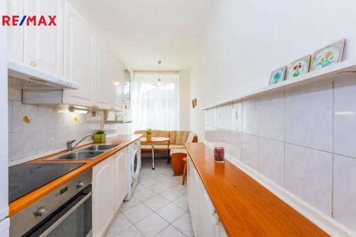 Prodej bytu 2+1, Praha - Nusle, 5. května, 58 m2