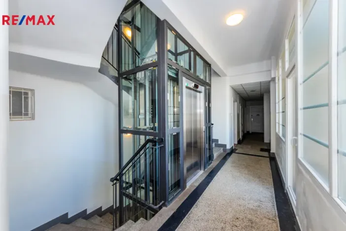 Prodej bytu 2+1, Praha - Nusle, 5. května, 58 m2