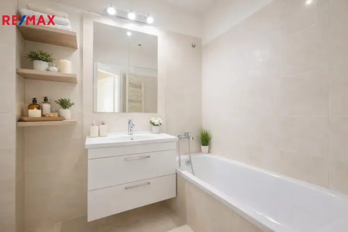 Prodej bytu 2+1, Praha - Nusle, 5. května, 58 m2