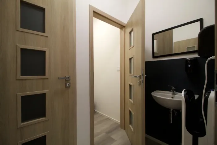 Pronájem kanceláře, Plzeň - Litice, Klatovská, 20 m2