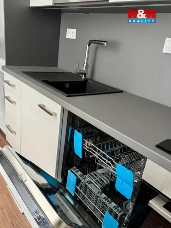 Pronájem bytu 2+1, Rokycany - Nové Město, Pražská, 57 m2