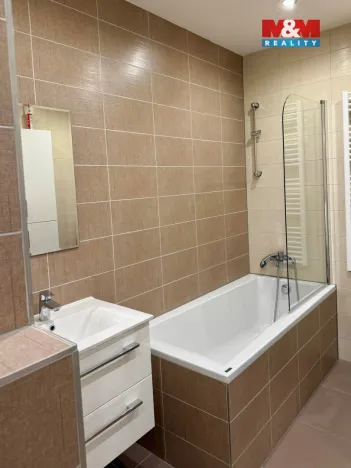 Pronájem bytu 2+1, Rokycany - Nové Město, Pražská, 57 m2