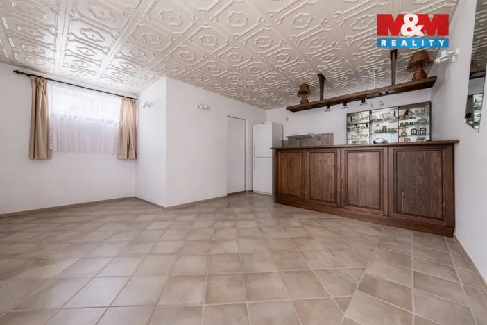 Prodej rodinného domu, Horní Branná, 300 m2