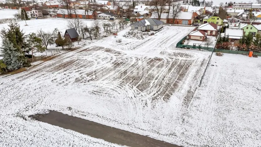 Prodej pozemku pro bydlení, Hoštice-Heroltice - Heroltice, 2085 m2