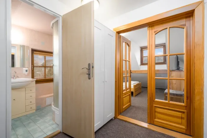 Prodej ubytování, Nový Bor - Janov, 200 m2