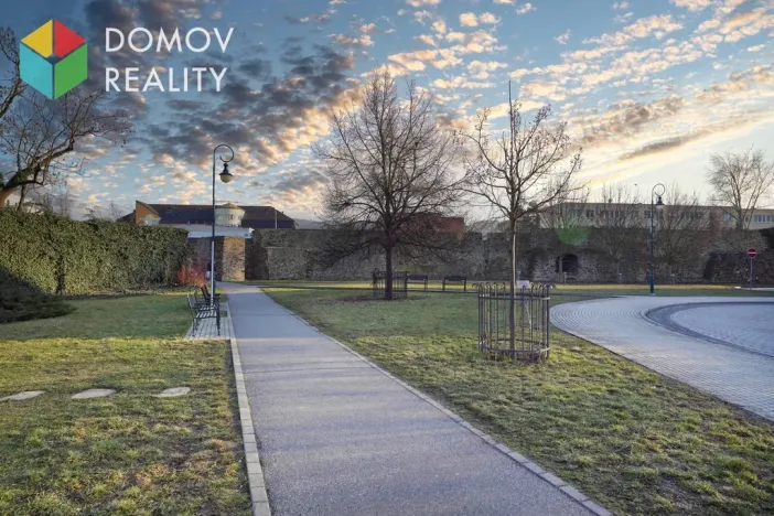 Pronájem bytu 2+kk, Beroun - Beroun-Centrum, Na Klášteře, 45 m2