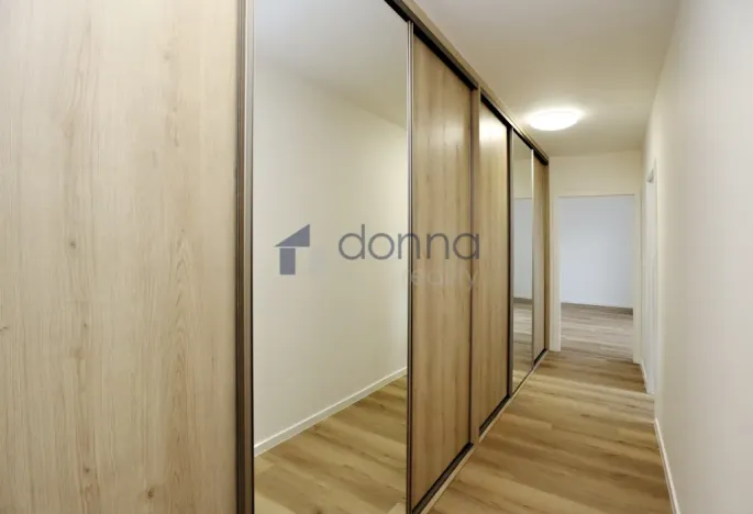 Pronájem bytu 3+kk, Praha, Bělohorská, 87 m2