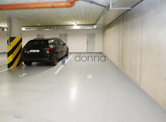 Pronájem bytu 3+kk, Praha, Bělohorská, 87 m2