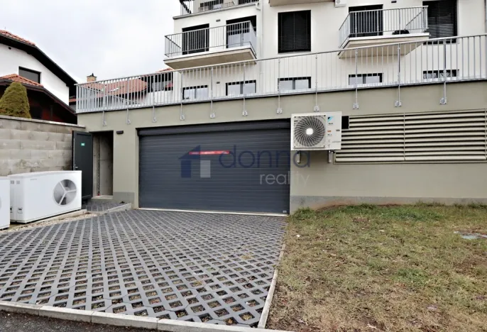 Pronájem bytu 3+kk, Praha, Bělohorská, 87 m2