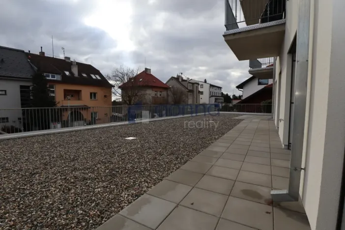 Pronájem bytu 3+kk, Praha, Bělohorská, 87 m2