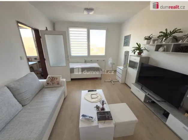 Pronájem bytu 1+1, Chlumec - Hrbovice, Hrbovická, 37 m2