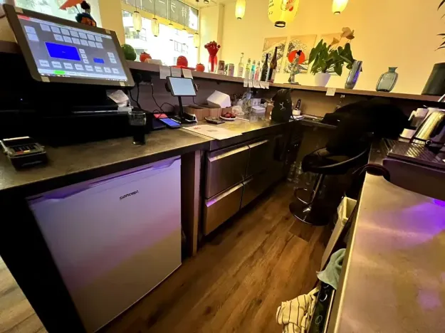 Pronájem restaurace, Praha, Plzeňská, 100 m2