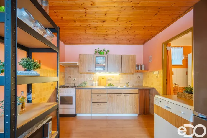 Prodej rodinného domu, Bobnice, Lipová, 171 m2