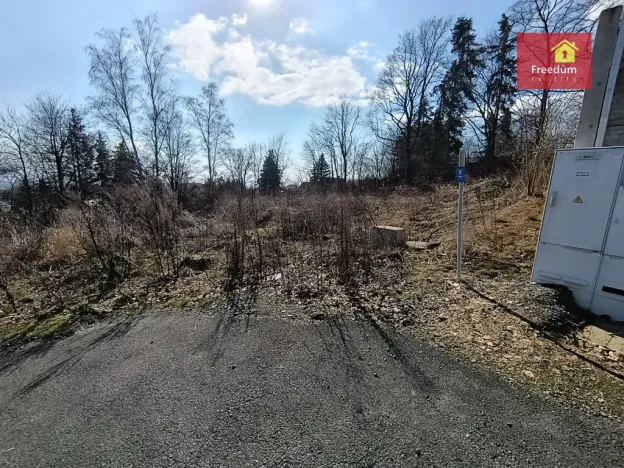 Prodej pozemku pro bydlení, Hrob, Husova, 991 m2