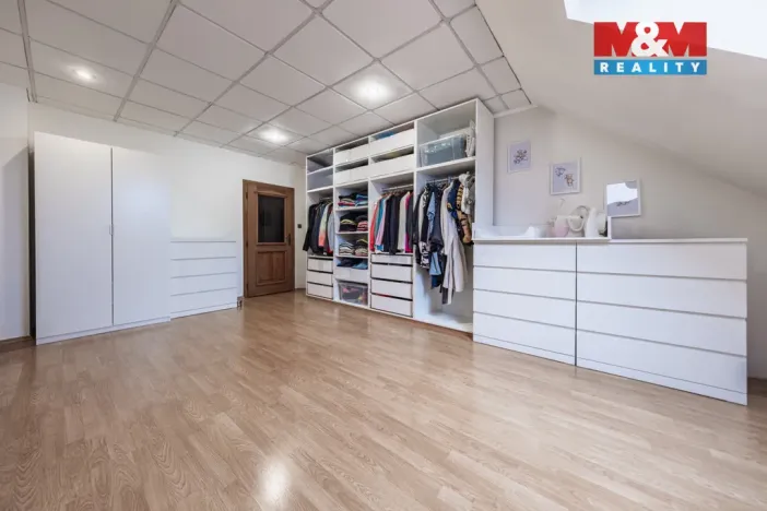 Prodej rodinného domu, Droužkovice, Rudé armády, 486 m2