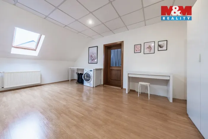 Prodej rodinného domu, Droužkovice, Rudé armády, 486 m2