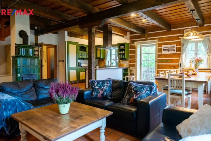 Prodej chaty, Horní Maršov, Pod Černým vrchem, 212 m2