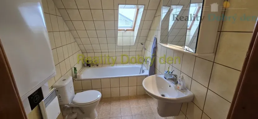 Pronájem bytu 1+kk, Opava, Nerudova, 53 m2