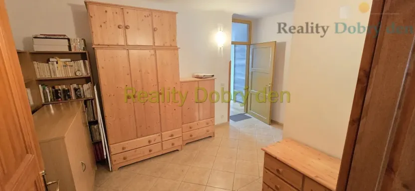 Pronájem bytu 1+kk, Opava, Nerudova, 53 m2