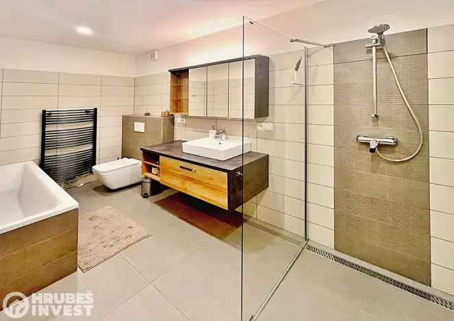 Prodej rodinného domu, Libčany, 230 m2