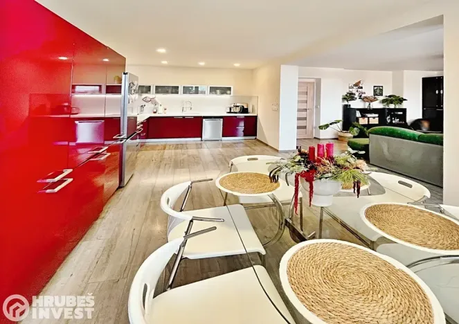 Prodej rodinného domu, Libčany, 230 m2