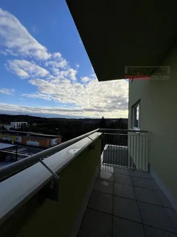 Pronájem bytu 1+kk, Brno, Křepelčí, 39 m2