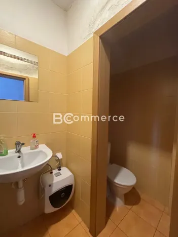 Pronájem skladu, Brno, Vychodilova, 713 m2