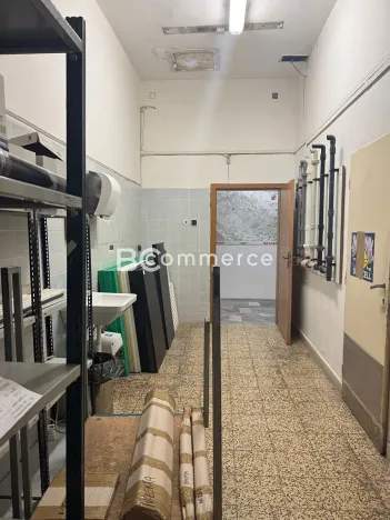 Pronájem skladu, Brno, Vychodilova, 713 m2