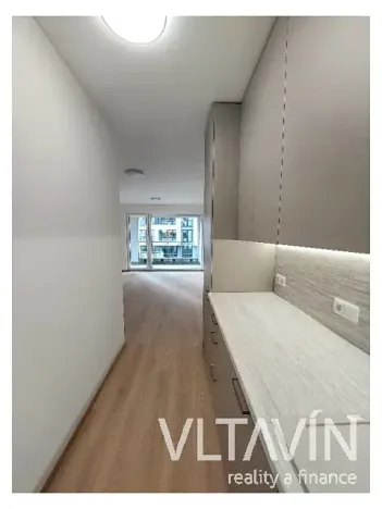 Pronájem bytu 2+kk, Praha - Hloubětín, Domalípova, 53 m2