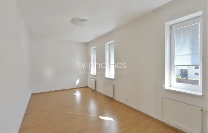 Pronájem vily, Praha - Smíchov, Nový Zlíchov, 800 m2