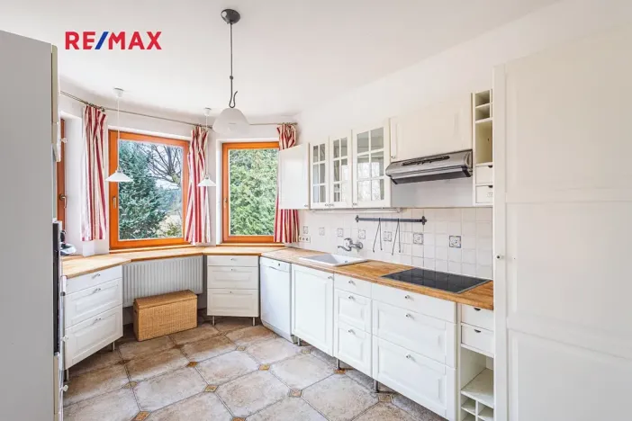 Prodej rodinného domu, Vrbová Lhota, Procházkova, 255 m2