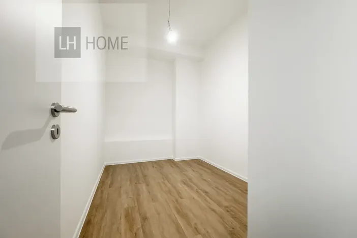 Prodej bytu 2+kk, České Budějovice, Čakovská, 77 m2